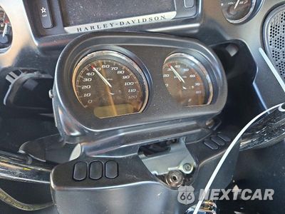 Zdjęcie 7 z 9 samochodu: 2016 HARLEY-DAVIDSON FLTRU VIN:1HD1KGL19GB689724 - miniatura