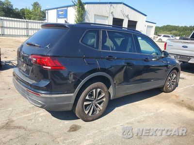 Trzecie zdjęcie samochodu z tyłu: 2022 VOLKSWAGEN TIGUAN S VIN:3VV1B7AX0NM005630 - miniatura