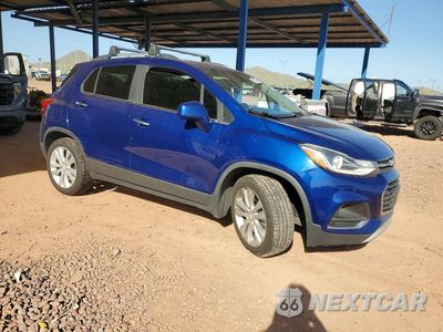 Czwarte zdjęcie samochodu z boku: 2017 CHEVROLET TRAX PREMIER VIN:3GNCJMSB2HL176148 - miniatura