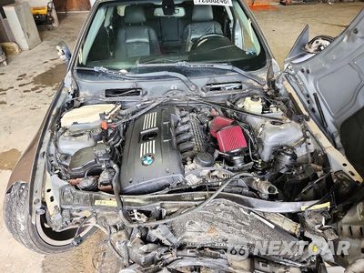 Zdjęcie 11 z 12 samochodu: 2007 BMW 335 I VIN:WBAWB73547P032016 - miniatura