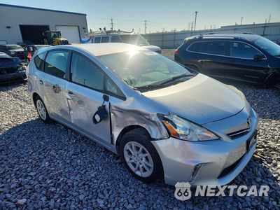 Czwarte zdjęcie samochodu z boku: 2014 TOYOTA PRIUS V THREE VIN:JTDZN3EU3E3331540 - miniatura