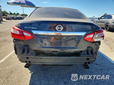 Zdjęcie 6 z 13 samochodu: 2016 NISSAN ALTIMA VIN:1N4AL3APXGC147479 - miniatura