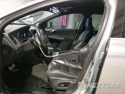Zdjęcie 7 z 13 samochodu: 2014 VOLVO XC60 T6 VIN:YV4902DZ9E2525336 - miniatura