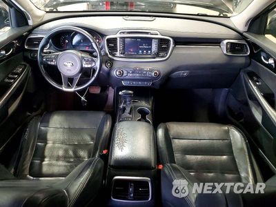 Zdjęcie 8 z 13 samochodu: 2016 KIA SORENTO SX V6 VIN:5XYPKDA52GG075054 - miniatura