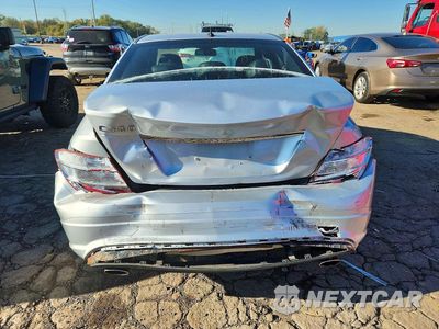 Zdjęcie 6 z 12 samochodu: 2010 MERCEDES-BENZ C 300 VIN:WDDGF5EB8AR095771 - miniatura