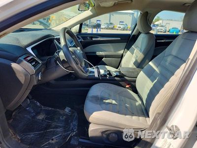Zdjęcie 7 z 12 samochodu: 2015 FORD FUSION S VIN:1FA6P0G75F5127773 - miniatura