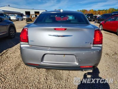 Zdjęcie 6 z 12 samochodu: 2018 CHRYSLER 300 S VIN:2C3CCAGG0JH296555 - miniatura