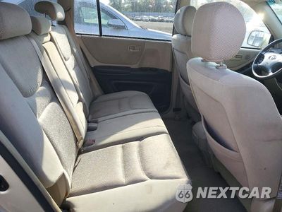 Zdjęcie 11 z 13 samochodu: 2003 TOYOTA HIGHLANDER BASE VIN:JTEGD21A530070695 - miniatura
