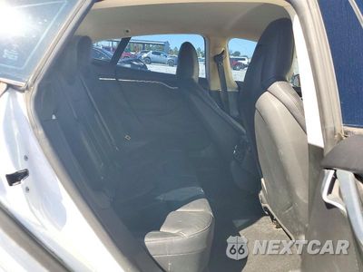 Zdjęcie 11 z 13 samochodu: 2014 TESLA MODEL S VIN:5YJSA1S10EFP64859 - miniatura