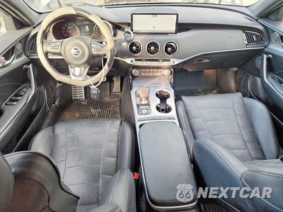 Zdjęcie 8 z 12 samochodu: 2023 KIA STINGER GT2 VIN:KNAE55LC9P6124282 - miniatura