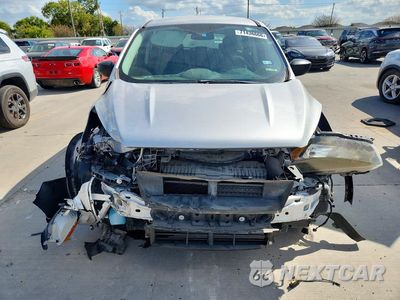 Piąte zdjęcie samochodu w środku: 2018 FORD ESCAPE S VIN:1FMCU0F73JUA54789 - miniatura