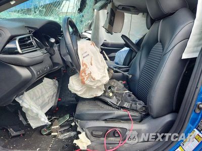 Zdjęcie 7 z 12 samochodu: 2019 TOYOTA CAMRY SE VIN:4T1B11HK4KU229306 - miniatura