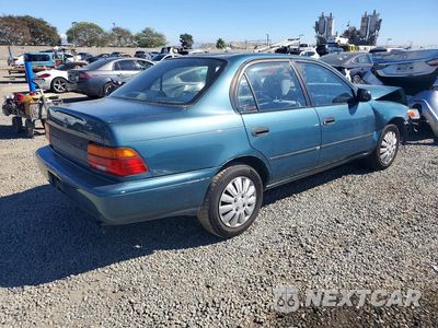 Trzecie zdjęcie samochodu z tyłu: 1995 TOYOTA COROLLA DX VIN:JT2AE09BXS0081630 - miniatura