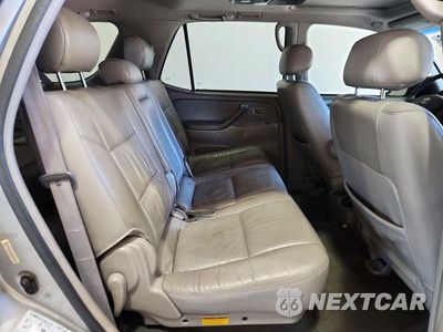 Zdjęcie 11 z 13 samochodu: 2004 TOYOTA SEQUOIA SR5 VIN:5TDBT44A44S208170 - miniatura