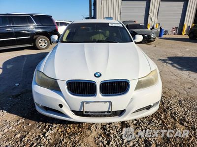 Piąte zdjęcie samochodu w środku: 2011 BMW 328 I VIN:WBAPH7G57BNM56727 - miniatura