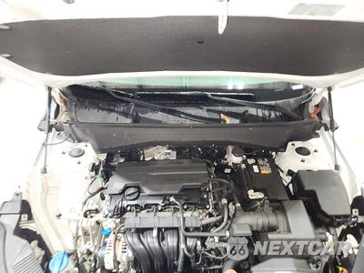 Zdjęcie 12 z 13 samochodu: 2025 HYUNDAI KONA SEL VIN:KM8HBCAB2SU196772 - miniatura