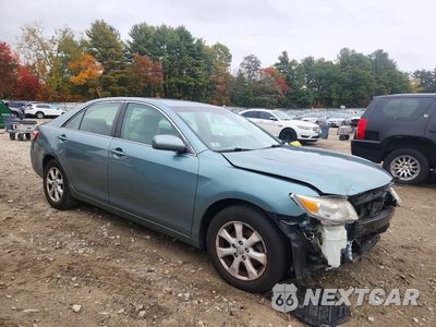 Czwarte zdjęcie samochodu z boku: 2011 TOYOTA CAMRY LE VIN:4T1BF3EK1BU703813 - miniatura