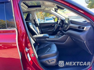 Zdjęcie 7 z 14 samochodu: 2022 TOYOTA HIGHLANDER XLE VIN:5TDHZRBH2NS181669 - miniatura