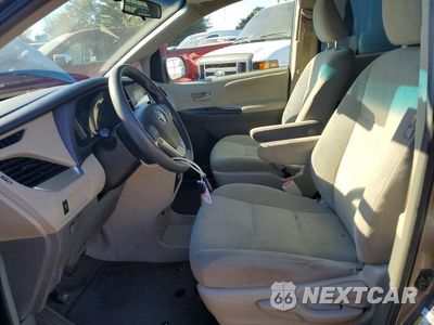 Zdjęcie 7 z 13 samochodu: 2015 TOYOTA SIENNA L 7-PASSENGER VIN:5TDZK3DC0FS596157 - miniatura