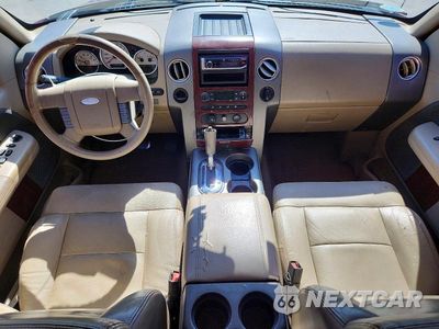 Zdjęcie 8 z 12 samochodu: 2005 FORD F150 SUPERCREW VIN:1FTPW12525FA39687 - miniatura