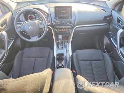 Zdjęcie 8 z 13 samochodu: 2023 MITSUBISHI ECLIPSE CROSS LE VIN:JA4ATVAA4PZ000471 - miniatura