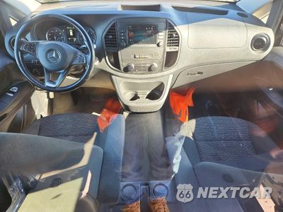 Zdjęcie 8 z 13 samochodu: 2022 MERCEDES-BENZ METRIS VIN:W1YV0CEY7N3987316 - miniatura