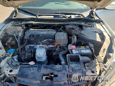 Zdjęcie 11 z 13 samochodu: 2016 HONDA ACCORD SPORT VIN:1HGCR2F58GA239755 - miniatura