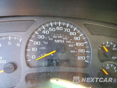 Zdjęcie 9 z 13 samochodu: 2003 CHEVROLET SUBURBAN C1500 VIN:3GNEC16T63G199440 - miniatura