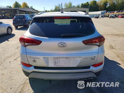 Zdjęcie 6 z 12 samochodu: 2017 HYUNDAI TUCSON SPORT VIN:KM8J3CA27HU596348 - miniatura
