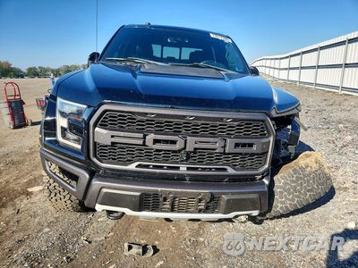 Piąte zdjęcie samochodu w środku: 2018 FORD F150 RAPTOR VIN:1FTFW1RG6JFB09530 - miniatura