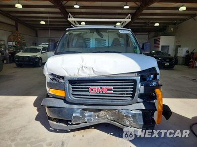 Piąte zdjęcie samochodu w środku: 2022 GMC SAVANA G2500 VIN:1GTW7BF76N1139640 - miniatura