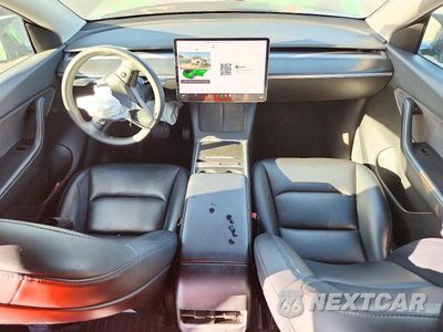 Zdjęcie 8 z 14 samochodu: 2021 TESLA MODEL Y VIN:5YJYGAEE7MF271881 - miniatura