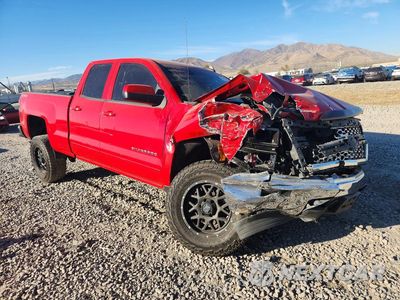 Czwarte zdjęcie samochodu z boku: 2015 CHEVROLET SILVERADO K1500 LT VIN:1GCVKREC9FZ369581 - miniatura