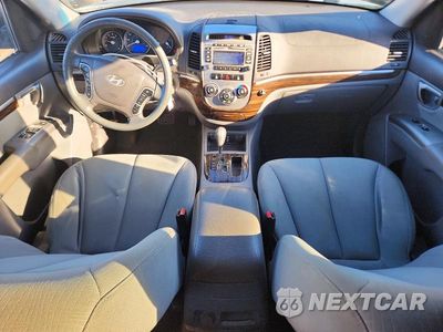 Zdjęcie 8 z 14 samochodu: 2010 HYUNDAI SANTA FE GLS VIN:5NMSGDAB1AH390149 - miniatura