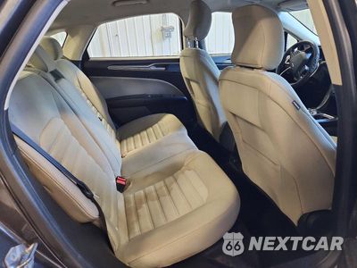 Zdjęcie 10 z 13 samochodu: 2018 FORD FUSION S VIN:3FA6P0G79JR118449 - miniatura