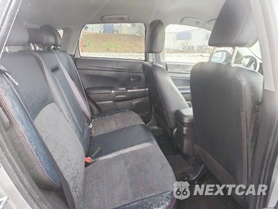 Zdjęcie 10 z 12 samochodu: 2024 MITSUBISHI OUTLANDER SPORT S/SE VIN:JA4ARUAU1RU018901 - miniatura