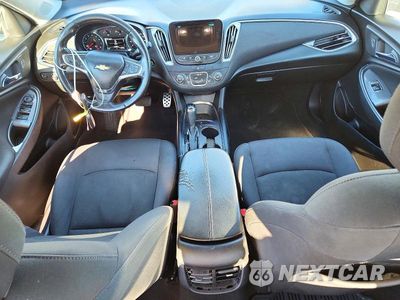 Zdjęcie 8 z 12 samochodu: 2017 CHEVROLET MALIBU LT VIN:1G1ZE5ST1HF195265 - miniatura