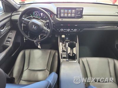 Zdjęcie 8 z 12 samochodu: 2025 HONDA ACCORD HYBRID SPORT-L VIN:1HGCY2F77SA021304 - miniatura