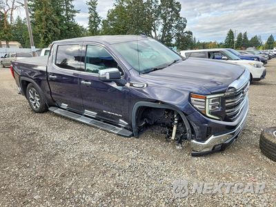 Czwarte zdjęcie samochodu z boku: 2022 GMC SIERRA K1500 SLT VIN:3GTUUDED7NG590144 - miniatura