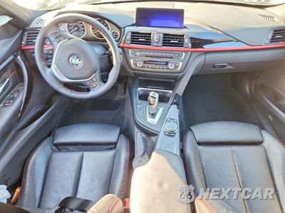 Zdjęcie 8 z 12 samochodu: 2014 BMW 328 XI VIN:WBA3B3C55EJ982400 - miniatura