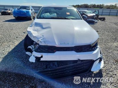Piąte zdjęcie samochodu w środku: 2023 KIA K5 GT LINE VIN:5XXG64J21PG206974 - miniatura
