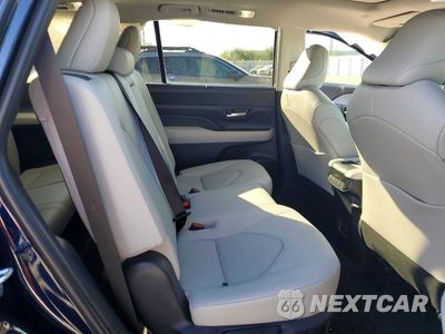 Zdjęcie 11 z 13 samochodu: 2026 TOYOTA GRAND HIGHLANDER XLE VIN:5TDABAA57TS006829 - miniatura