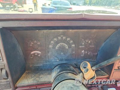 Zdjęcie 9 z 12 samochodu: 1988 CHEVROLET GMT-400 K1500 VIN:1GCDK14K9JZ243106 - miniatura
