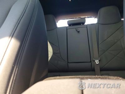 Zdjęcie 10 z 13 samochodu: 2025 BMW IX M60 VIN:WB533CF07SCS59563 - miniatura