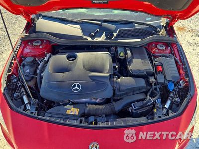 Zdjęcie 11 z 12 samochodu: 2018 MERCEDES-BENZ CLA 250 VIN:WDDSJ4EB2JN537485 - miniatura