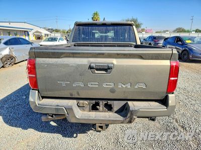 Zdjęcie 6 z 12 samochodu: 2024 TOYOTA TACOMA TRD SPORT VIN:3TMKB5FNXRM022312 - miniatura