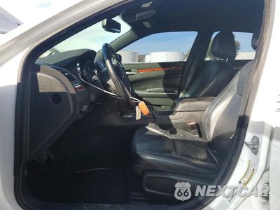 Zdjęcie 7 z 13 samochodu: 2014 CHRYSLER 300 VIN:2C3CCAAG0EH235480 - miniatura