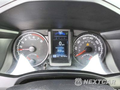 Zdjęcie 9 z 13 samochodu: 2023 TOYOTA TACOMA SR VIN:3TYRX5GN2PT082844 - miniatura