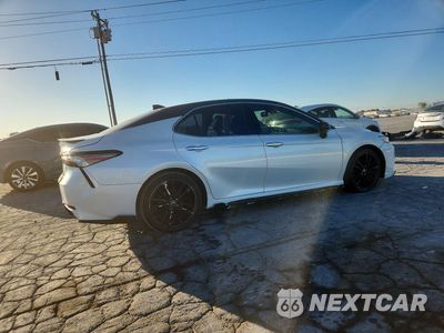 Trzecie zdjęcie samochodu z tyłu: 2018 TOYOTA CAMRY XSE V6 VIN:4T1BZ1HK5JU001855 - miniatura