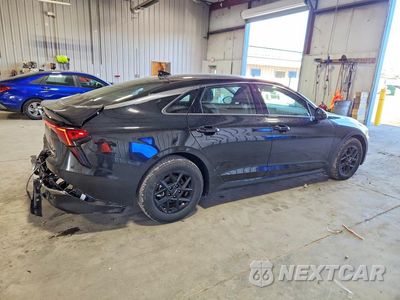 Trzecie zdjęcie samochodu z tyłu: 2025 KIA K5 LXS VIN:KNAG24J79S5383368 - miniatura